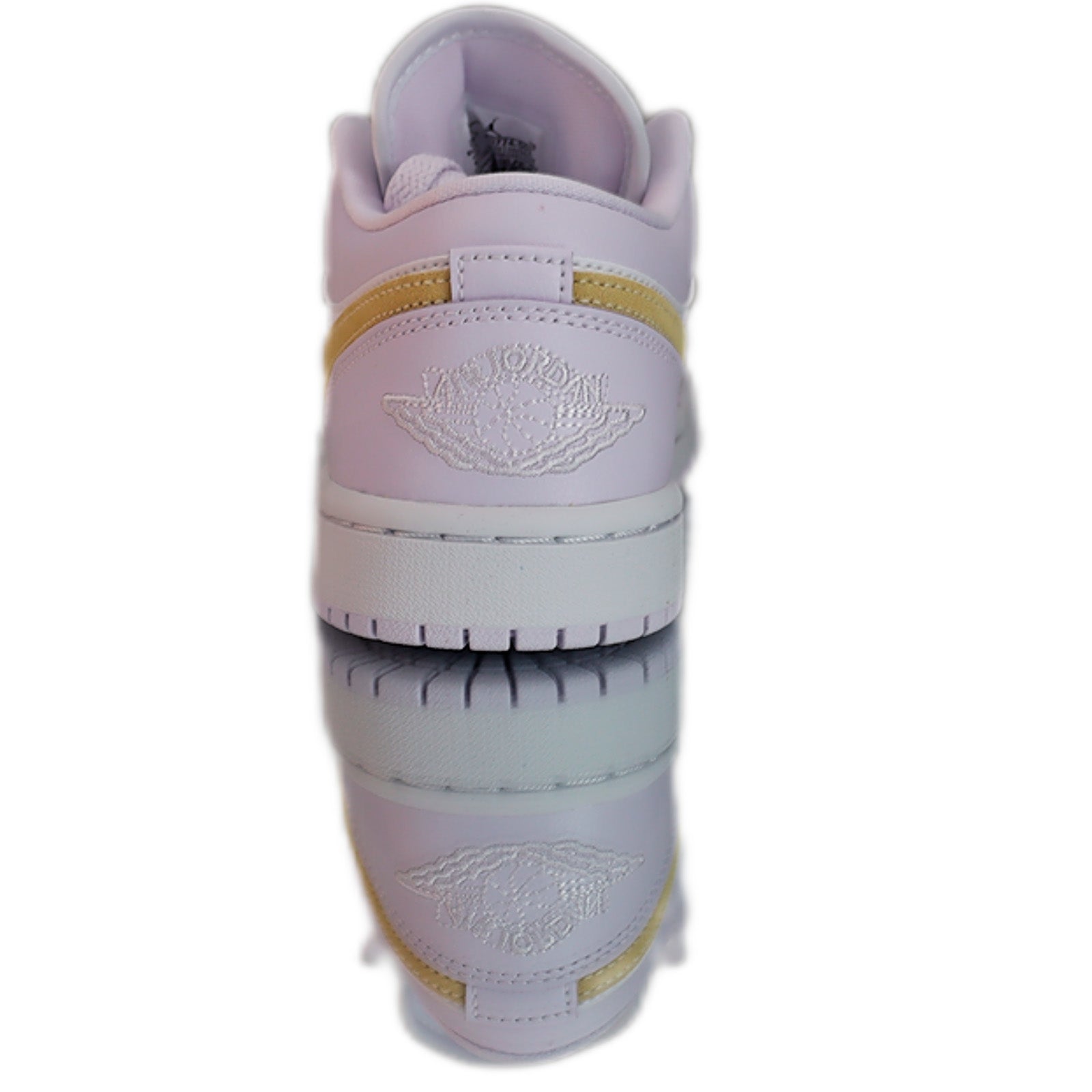 Jordan 1 Low Barely Grape Vaditim