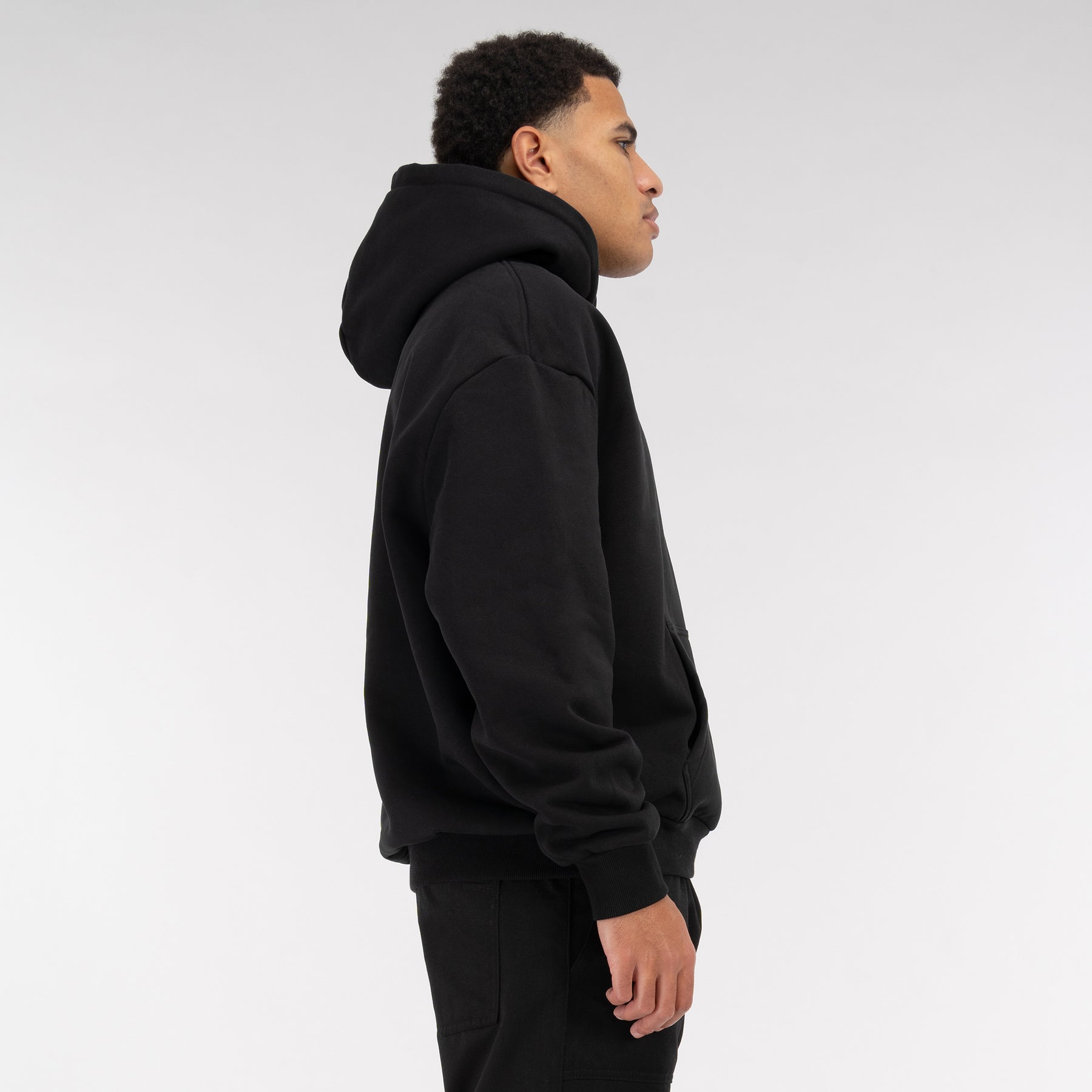 Ultra Heavy Black Hoodie Vaditim