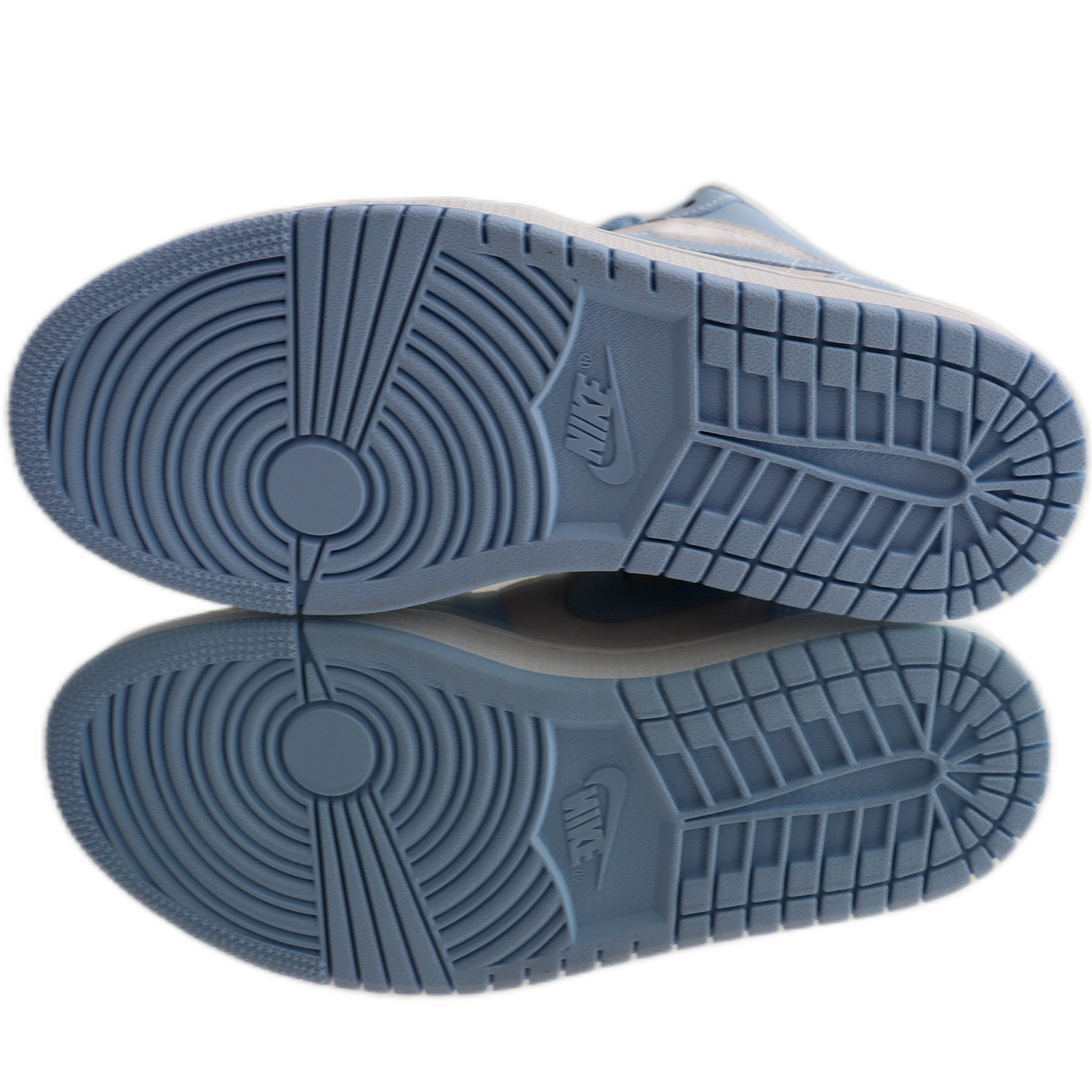 Jordan 1 Low Football Grey Aluminum Vaditim