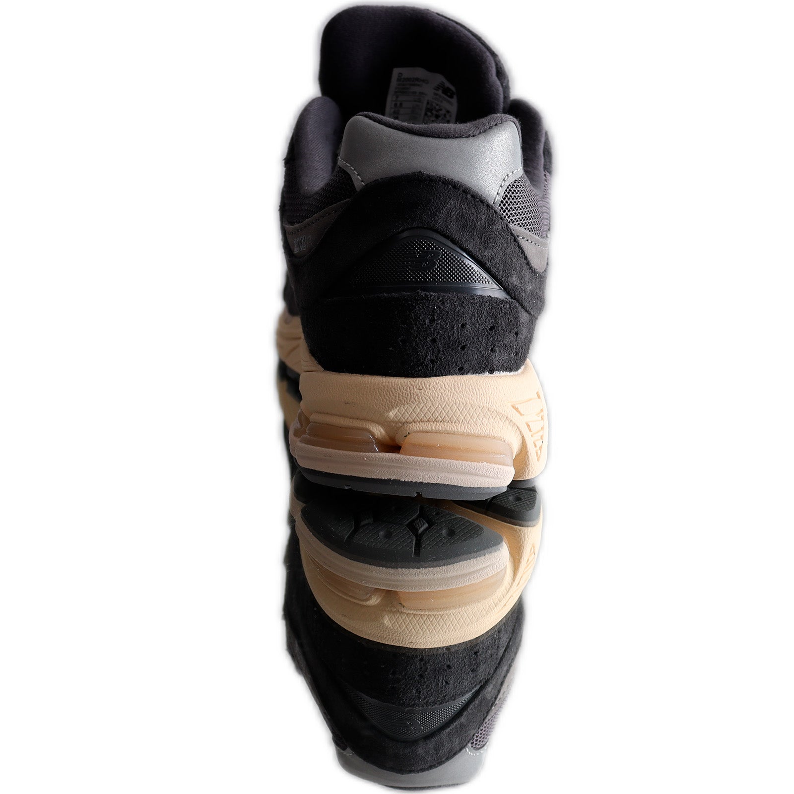 New Balance 2002R Black Dark Grey Vaditim