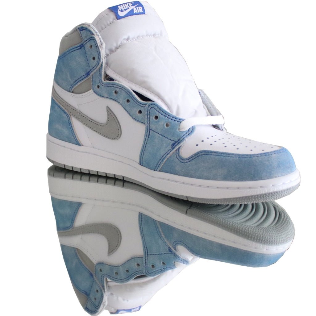 Jordan 1 Retro High OG Hyper Royal Air Jordan Vaditim