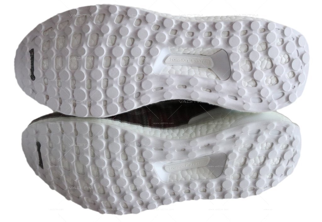 Ultra Boost Mid Ronnie Fieg Adidas vendor-unknown